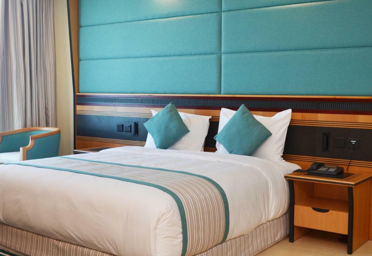 Nooh Tower Apartment Al Hidd Екстериор снимка